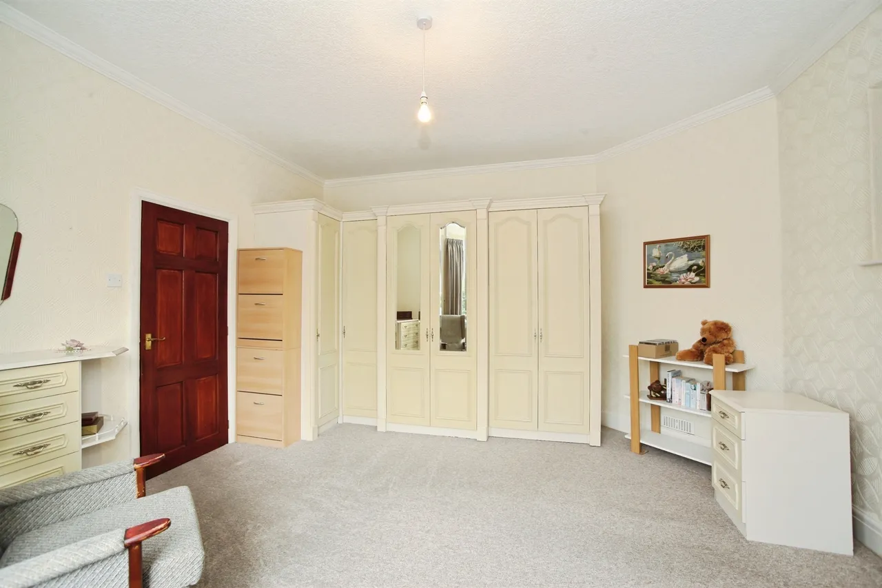 Heath Park Crescent, Cardiff, CF14, photo 11