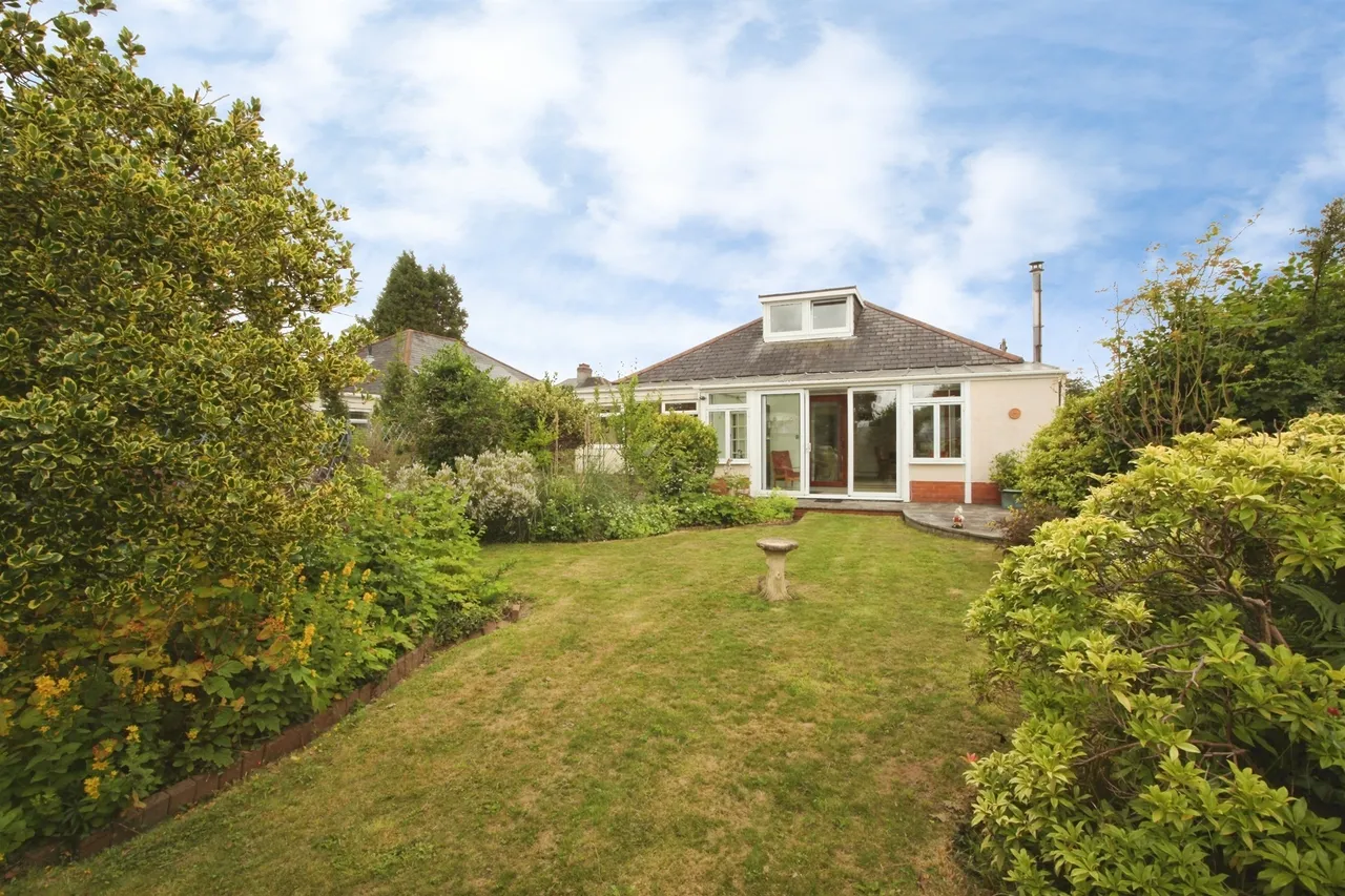 Heath Park Crescent, Cardiff, CF14, photo 22