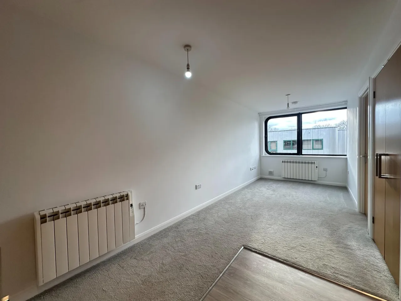Bentham Close, Swindon, SN5, photo 4