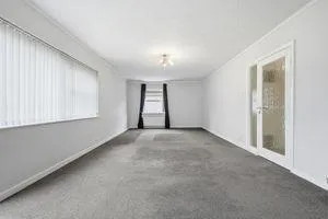 Hutton Road, Shenfield, CM15, photo 12