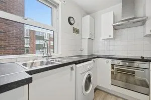 Hutton Road, Shenfield, CM15, photo 5