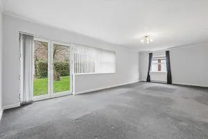 Hutton Road, Shenfield, CM15, photo 2