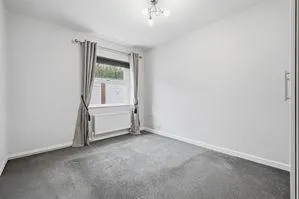 Hutton Road, Shenfield, CM15, photo 9