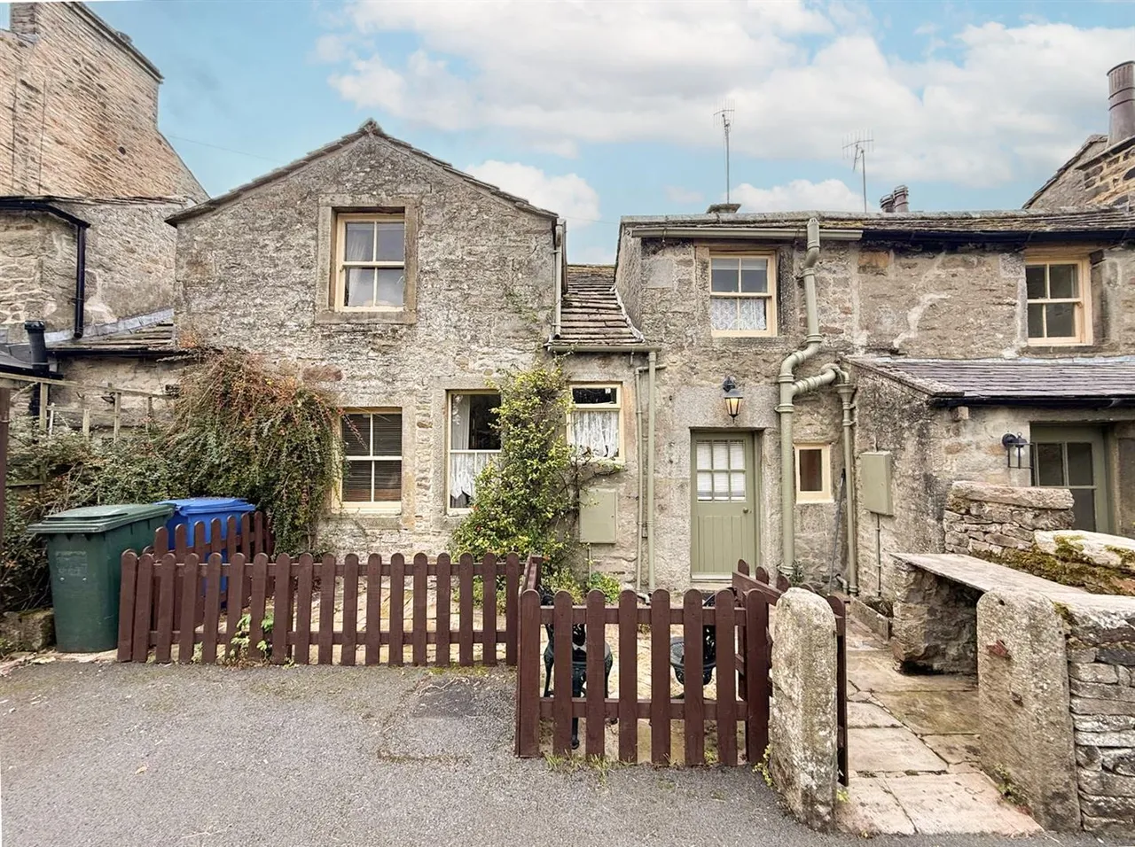 Main Street, Burnsall, BD23, photo 27