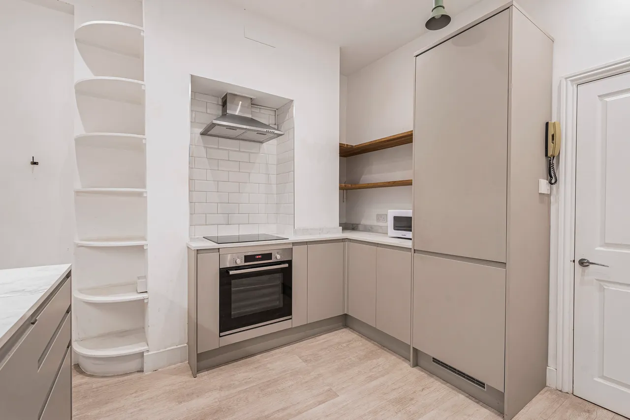 Rushcroft Road, London, SW2, photo 7