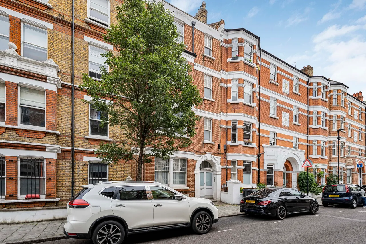 Rushcroft Road, London, SW2, photo 12