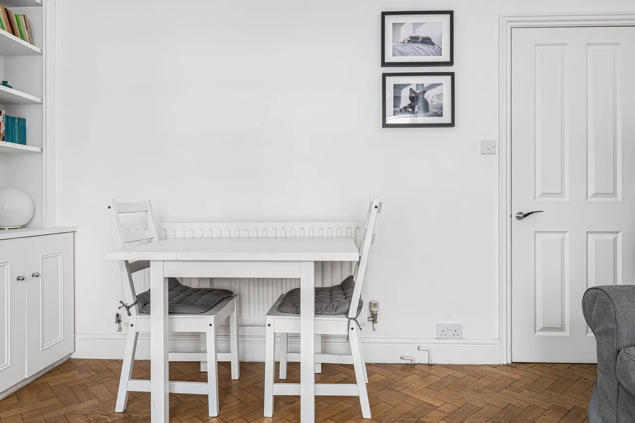 Rushcroft Road, London, SW2, photo 16