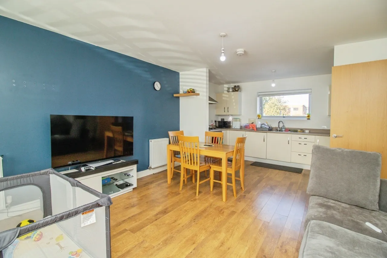 Harley Drive, Walton, MK7, photo 2