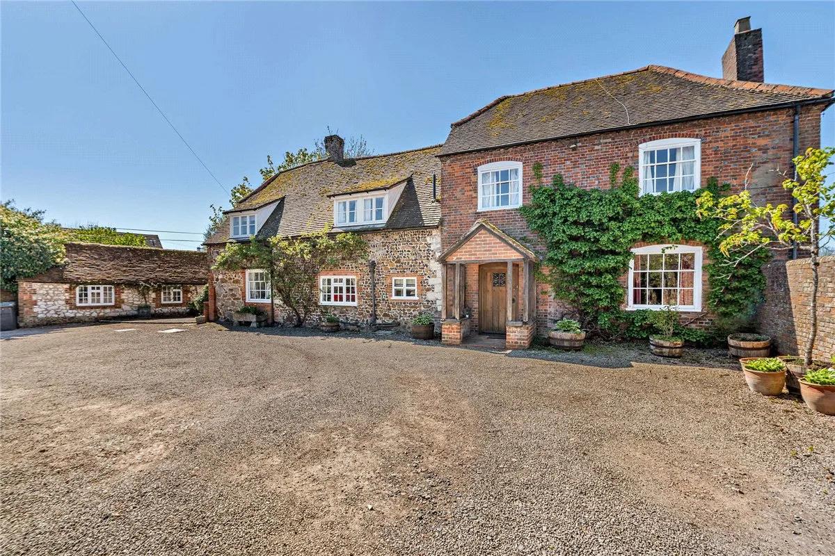 Sheepdrove Hill, Lambourn, RG17, photo 2