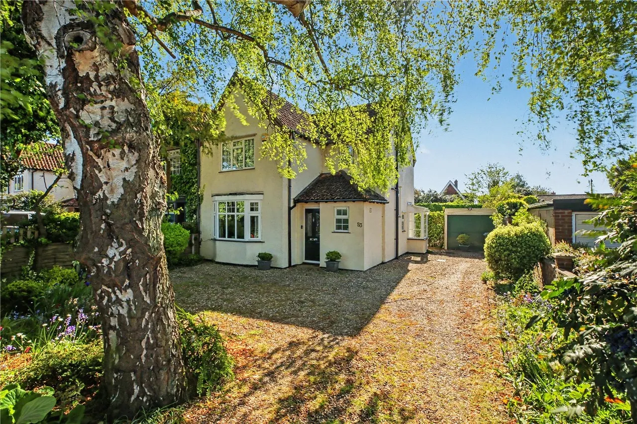 Cromer Road, Hellesdon, Norwich, Norfolk, NR6, photo 2