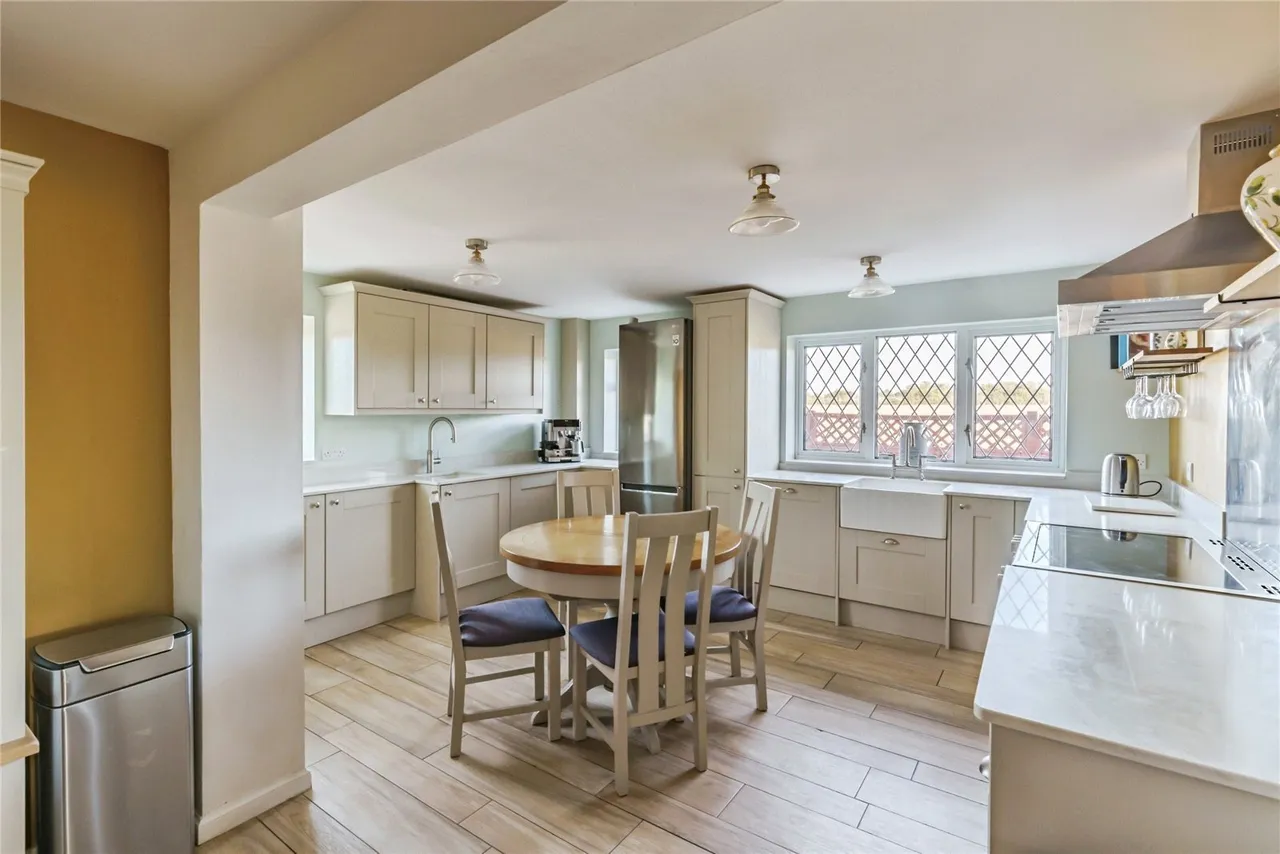 Chichester Road, Selsey, PO20, photo 11