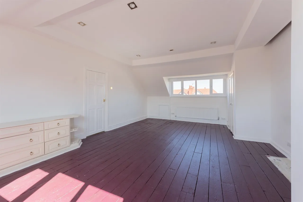 Beresford Road, Wallasey, CH45, photo 18