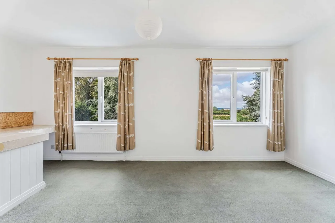 South Stoke Road, Woodcote, Reading, Oxfordshire, RG8 0PL, photo 11
