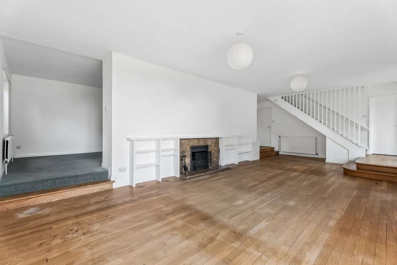 South Stoke Road, Woodcote, Reading, Oxfordshire, RG8 0PL, photo 3