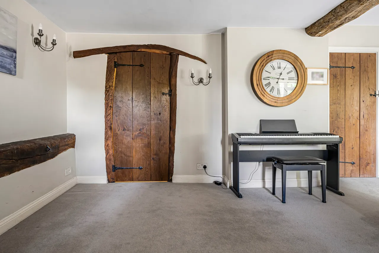 Blundel Lane, Stoke d'Abernon, KT11, photo 11