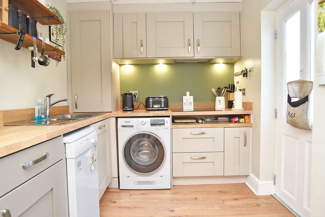 Poplar Grove, Harrogate, HG1, photo 5