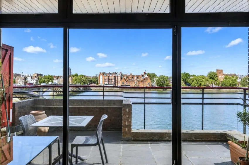 Hester Road, SW11, photo 3
