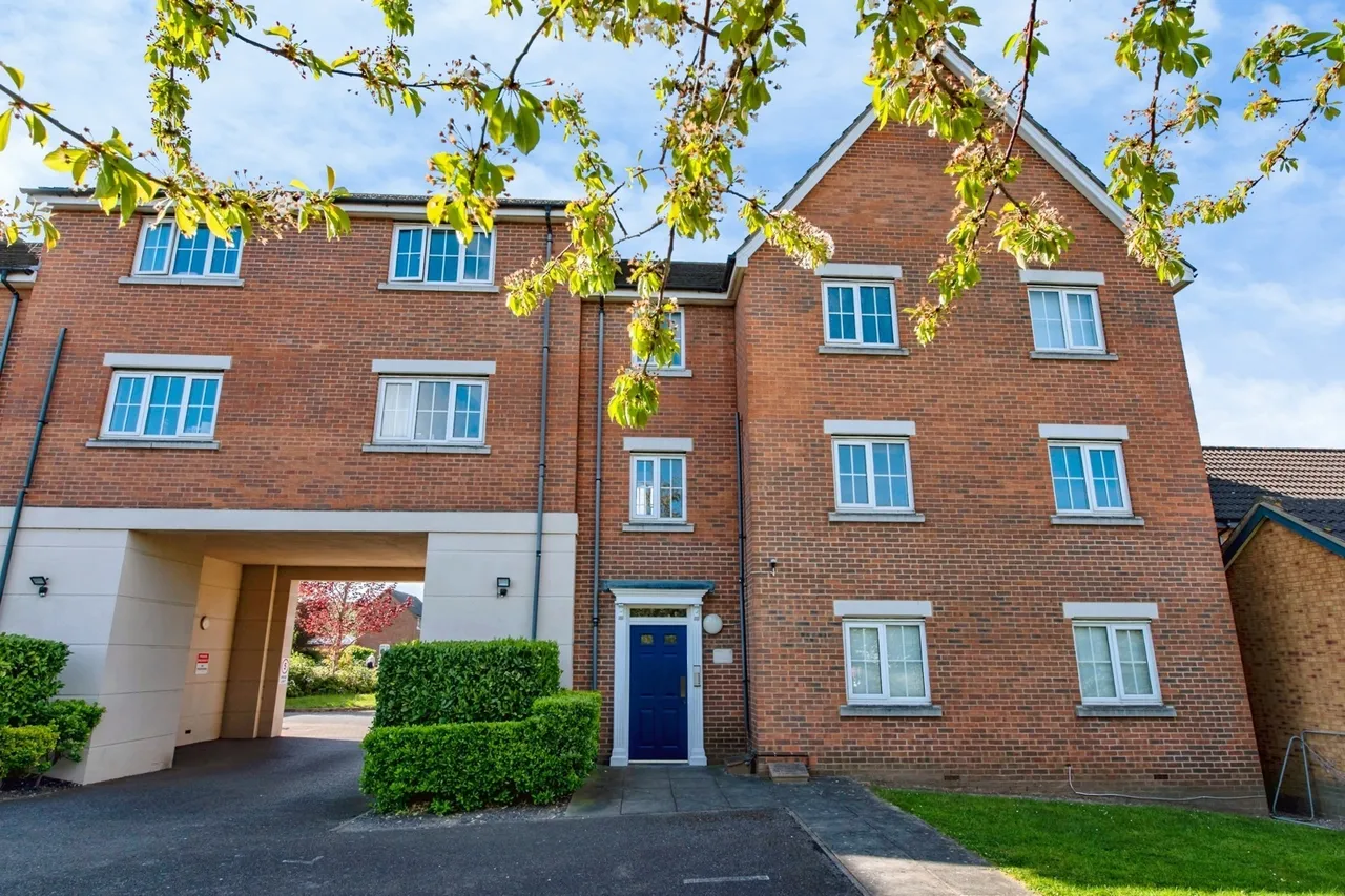 Parr Close, Chafford Hundred, Grays, Essex, RM16, photo 10