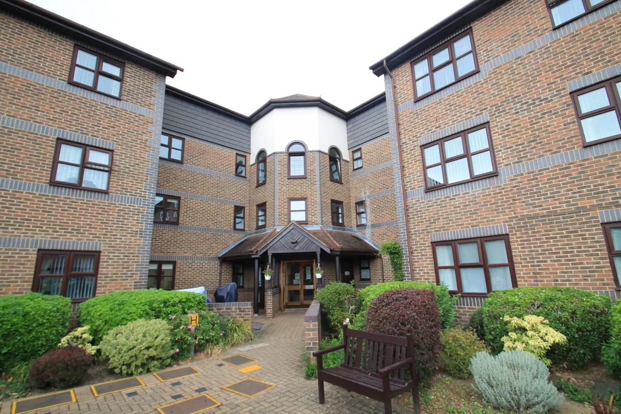 1 bed flat for sale — Pincott Road, Bexleyheath