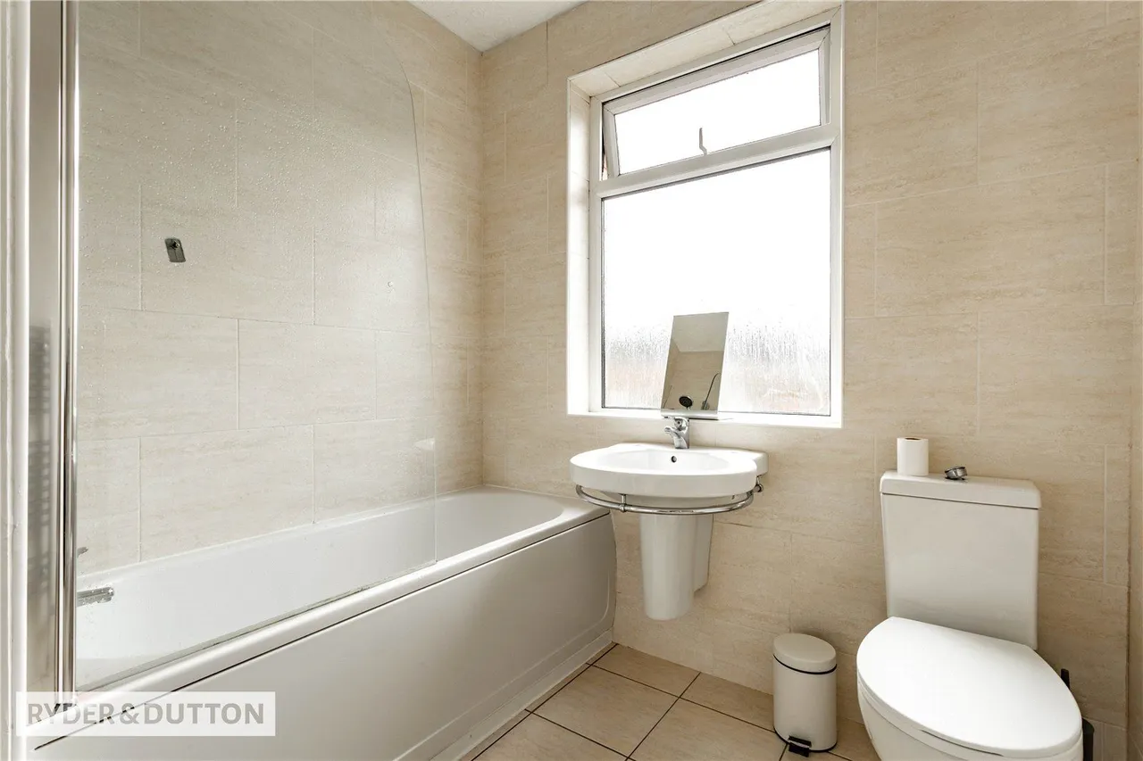 Whitworth Road, Shawclough, OL12, photo 14
