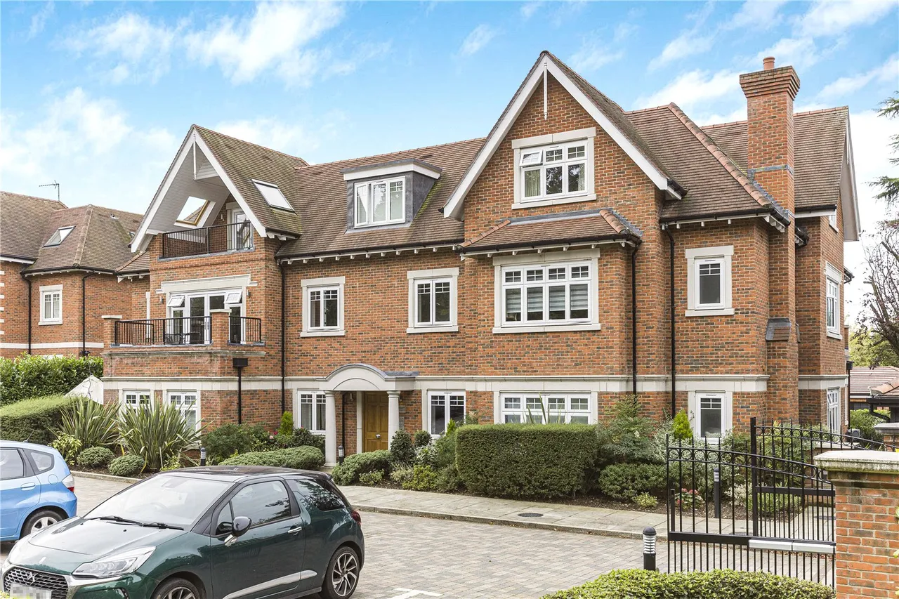 2 bed flat for sale — Coombehurst Close, Hadley Wood, EN4 0JU