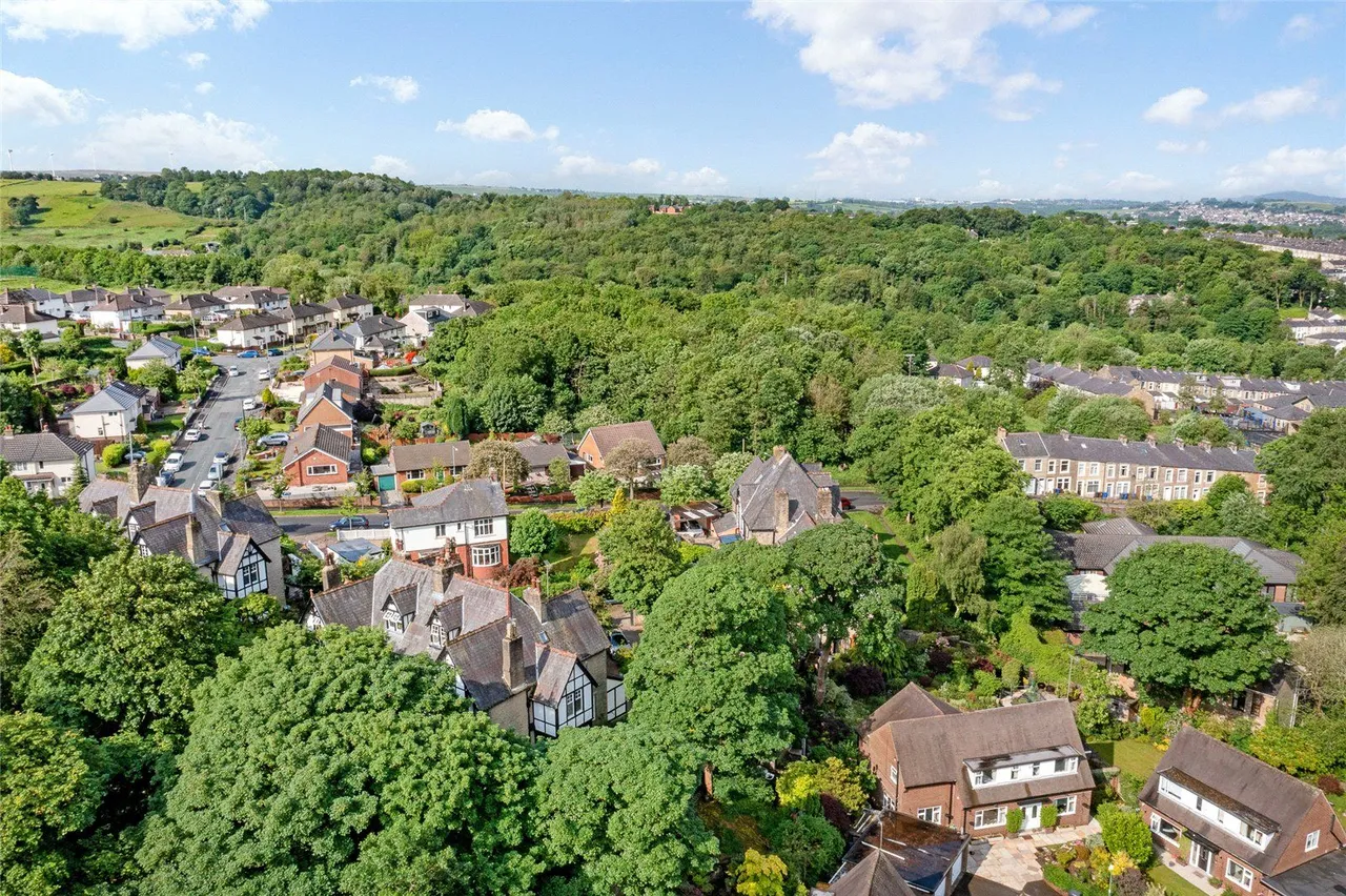 Hollins Lane, Accrington, BB5, photo 41