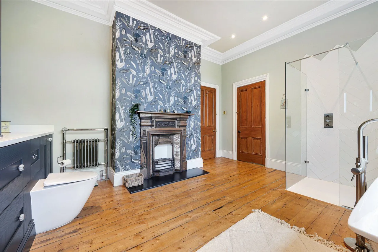 Hollins Lane, Accrington, BB5, photo 26