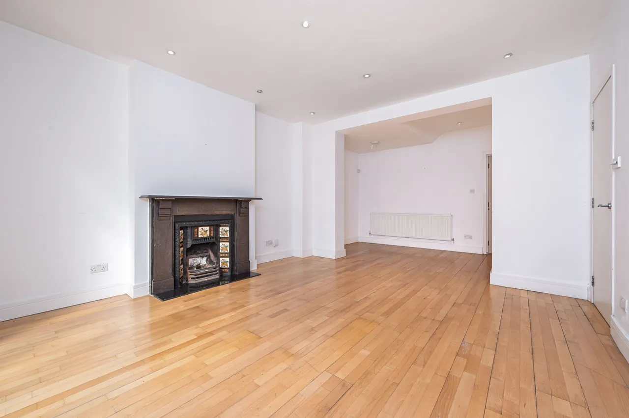 London, NW6, photo 6