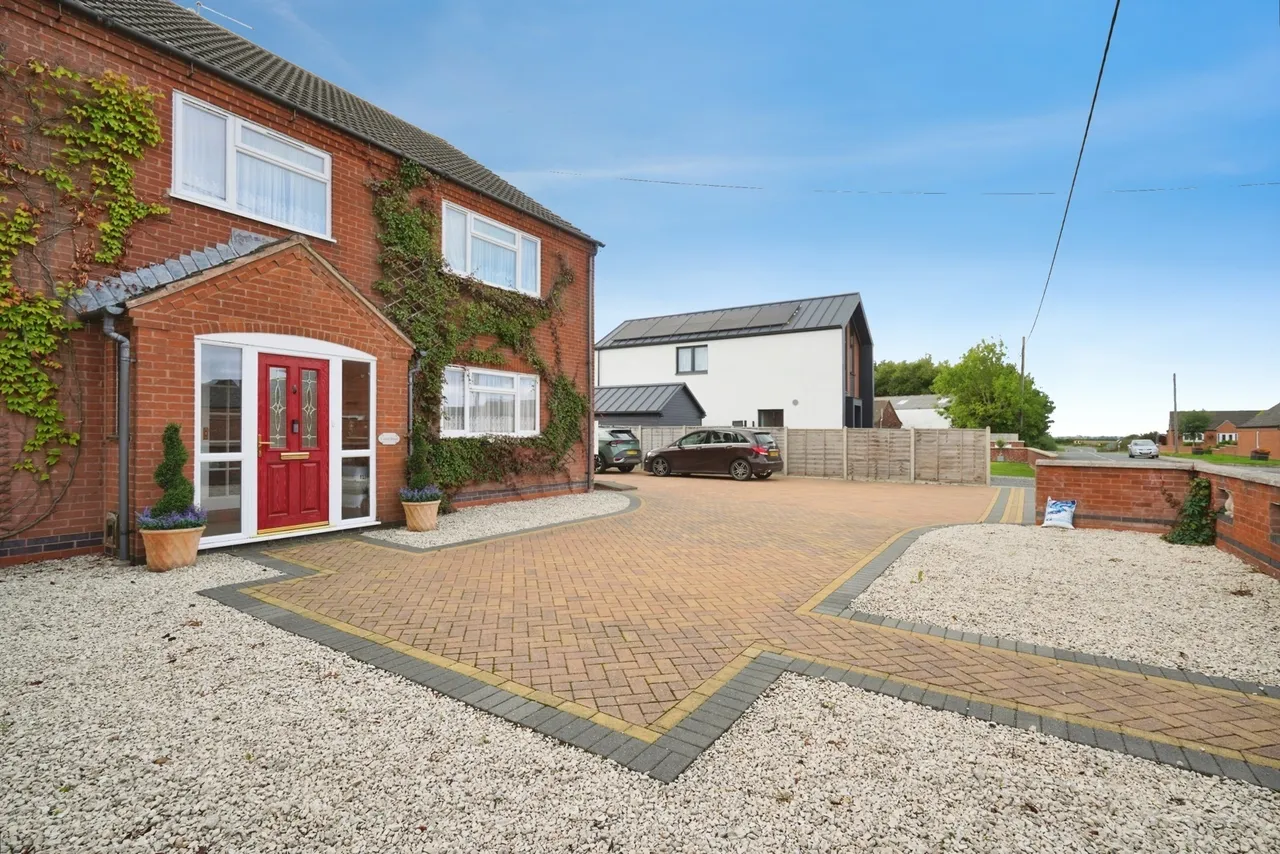 Main Street, Bagworth, LE67, photo 27