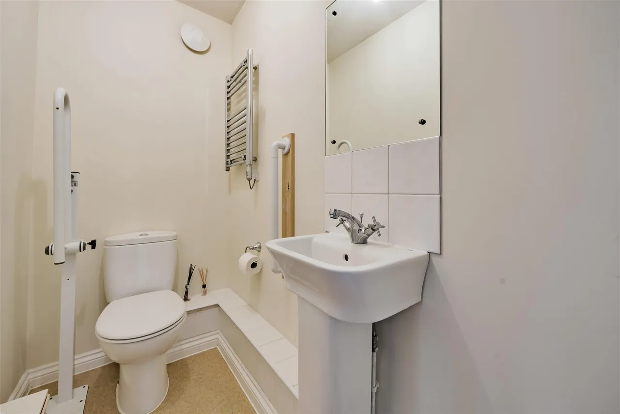 Archers Road, Eastleigh, SO50, photo 9