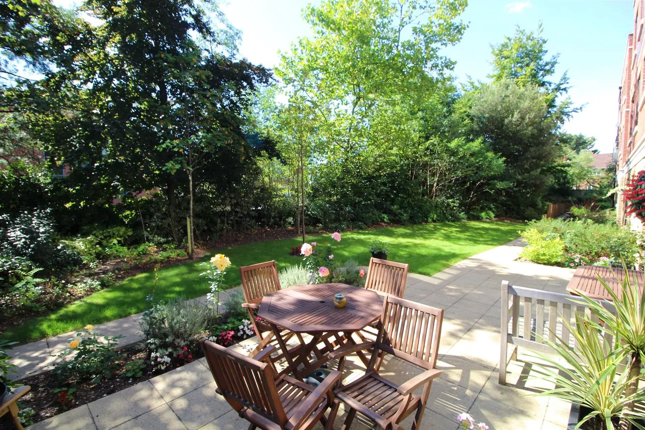 Archers Road, Eastleigh, SO50, photo 14