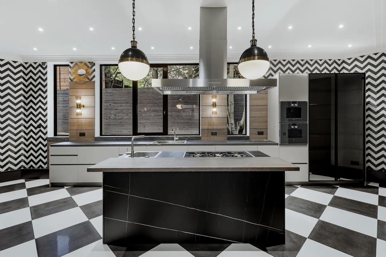 Silveroaks, The Bishops Avenue, London, photo 8