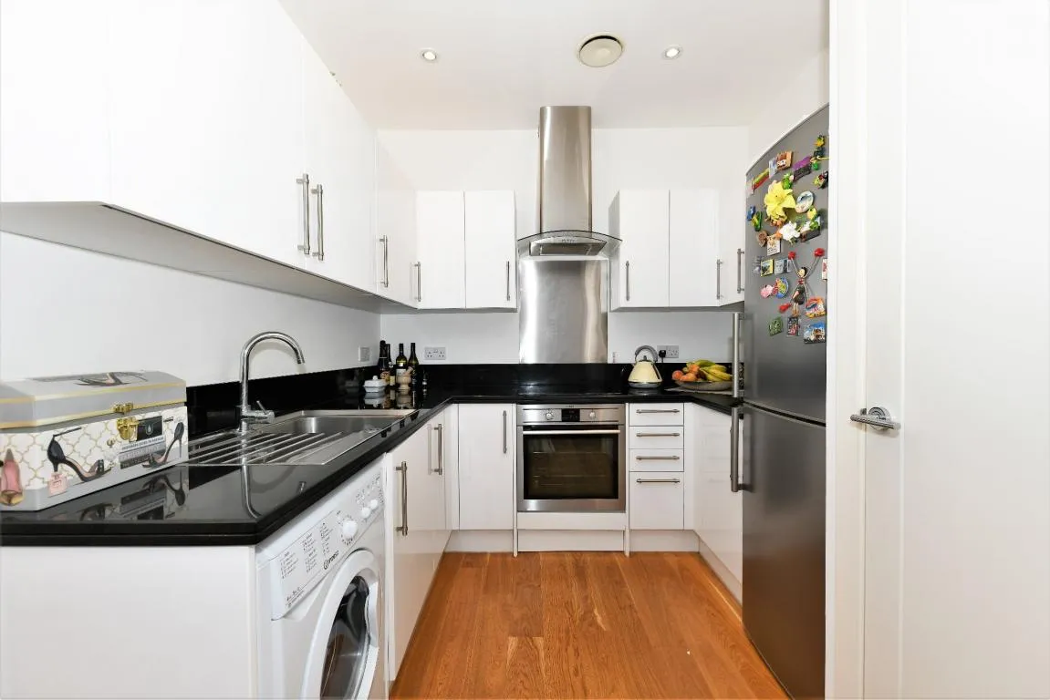 York House, 49 Victoria Road, Farnborough, Hampshire, GU14 7PA, photo 4
