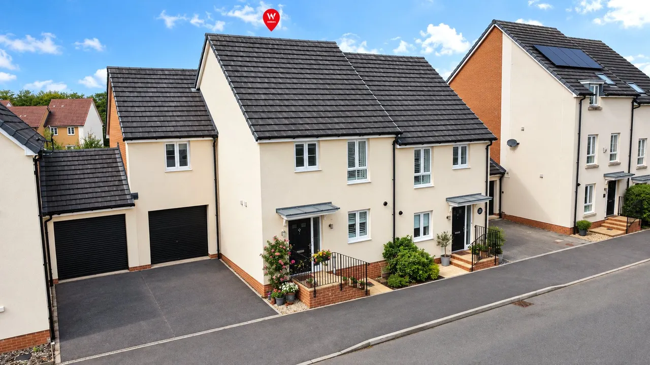 Claypits Road, Roundswell, EX31, photo 4