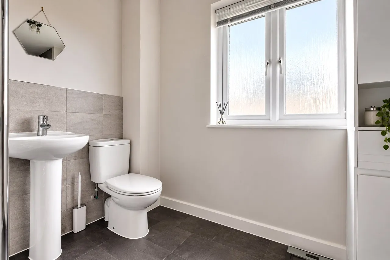 Claypits Road, Roundswell, EX31, photo 8