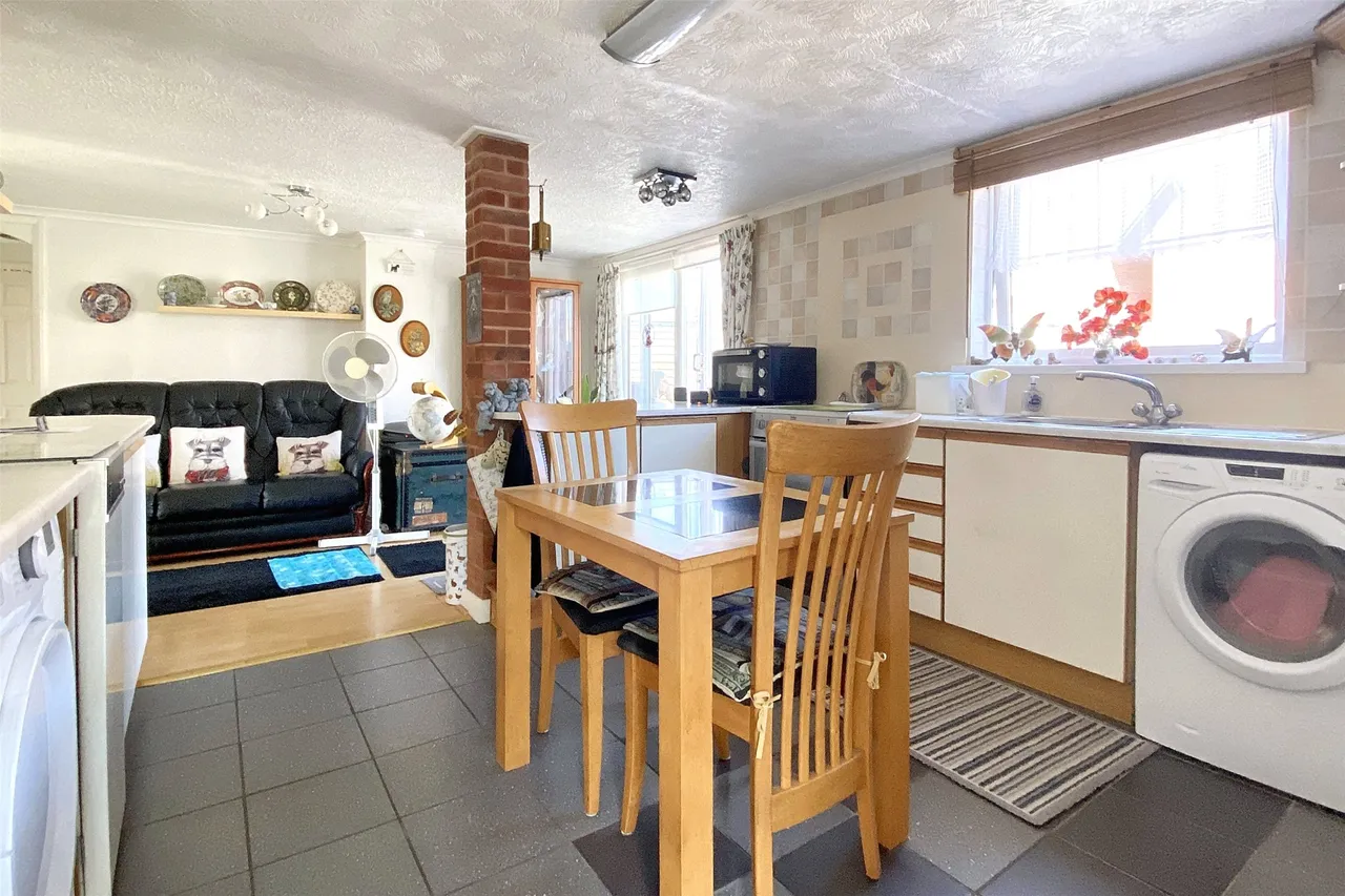 Bagley Green, Wellington, TA21, photo 8
