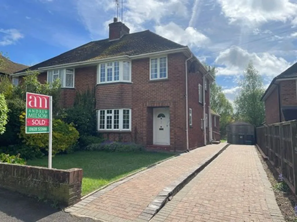 3 bed house for sale — Blind Lane, Bourne End SL8 5JY
