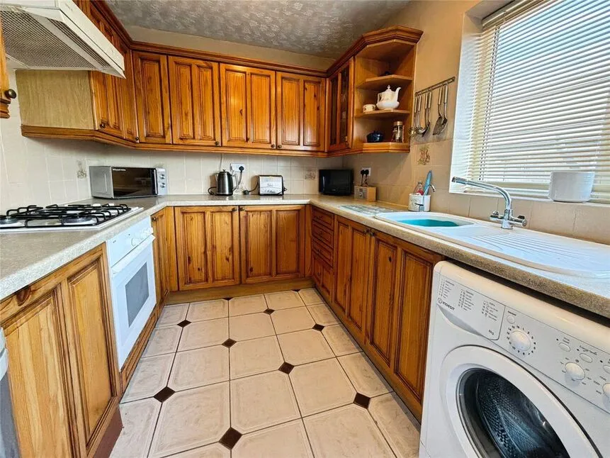 Clematis Close, Branston, LN4, photo 4