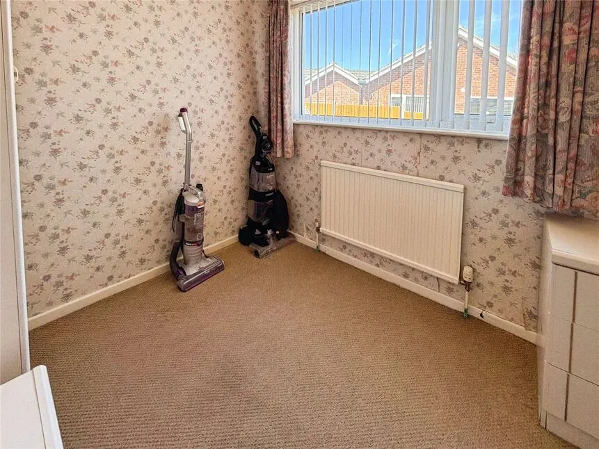 Clematis Close, Branston, LN4, photo 8