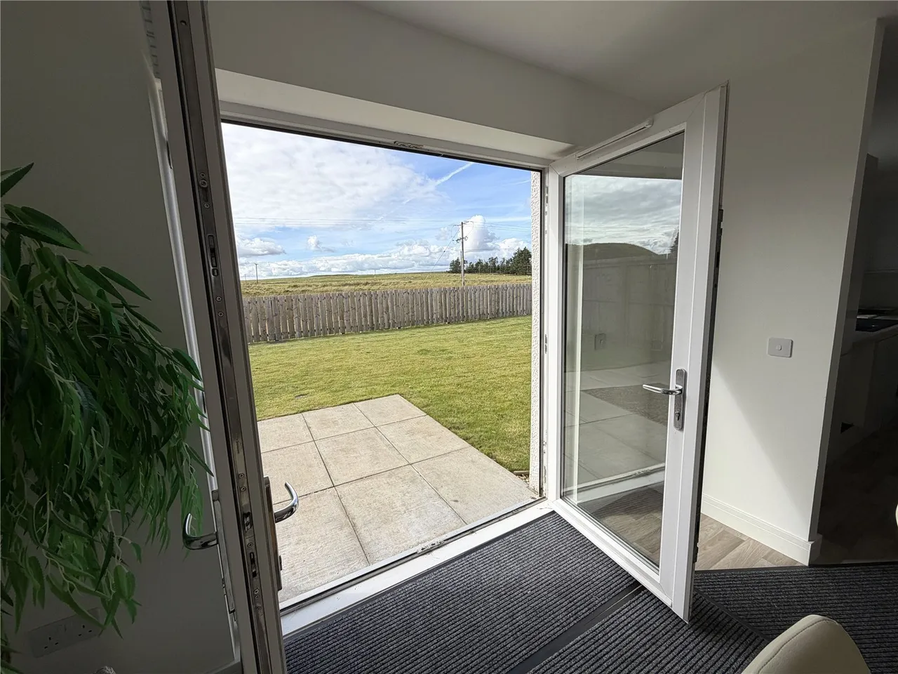 Riverside Gardens, Cronberry, Cumnock, East Ayrshire, KA18, photo 7