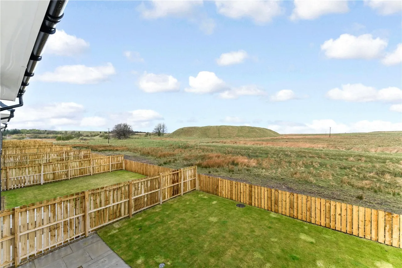 Riverside Gardens, Cronberry, Cumnock, East Ayrshire, KA18, photo 19