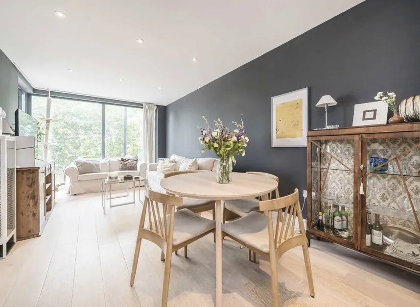 Kings Place, Chiswick, W4, photo 2