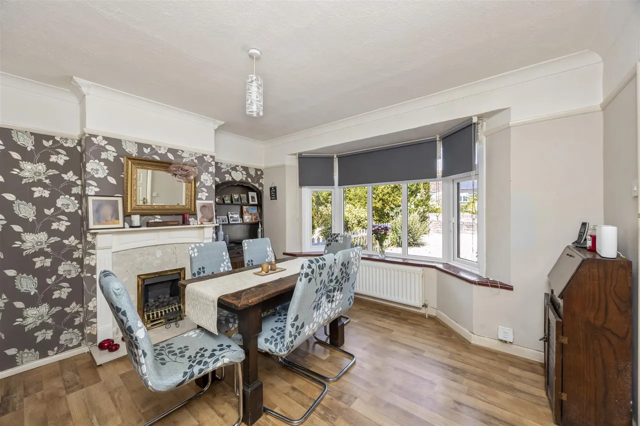 Newlands Avenue, Bexhill-On-Sea, East Sussex, TN39 4HA, photo 3