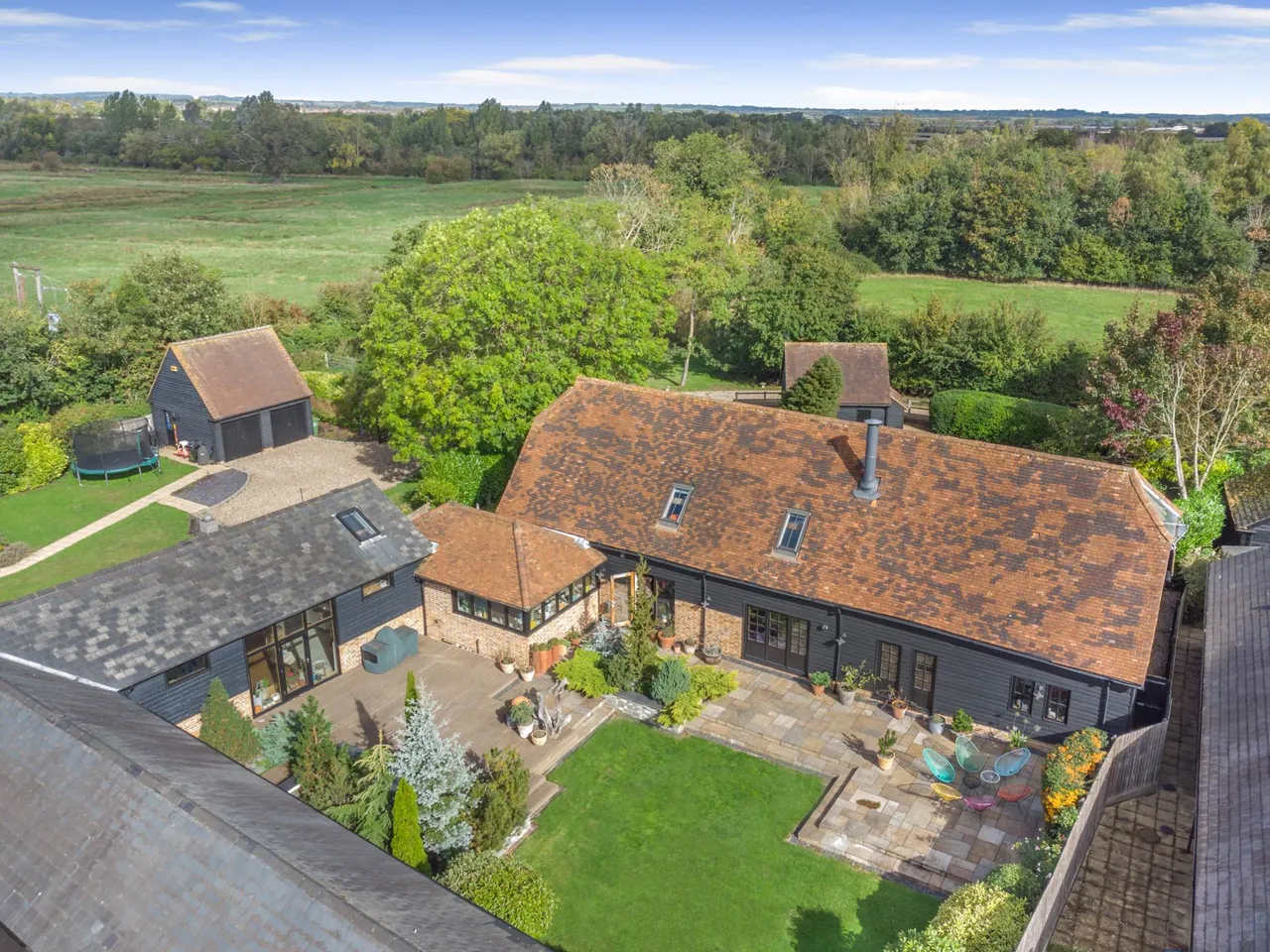 5 bed house for sale, Turners Meadow, Aston Clinton