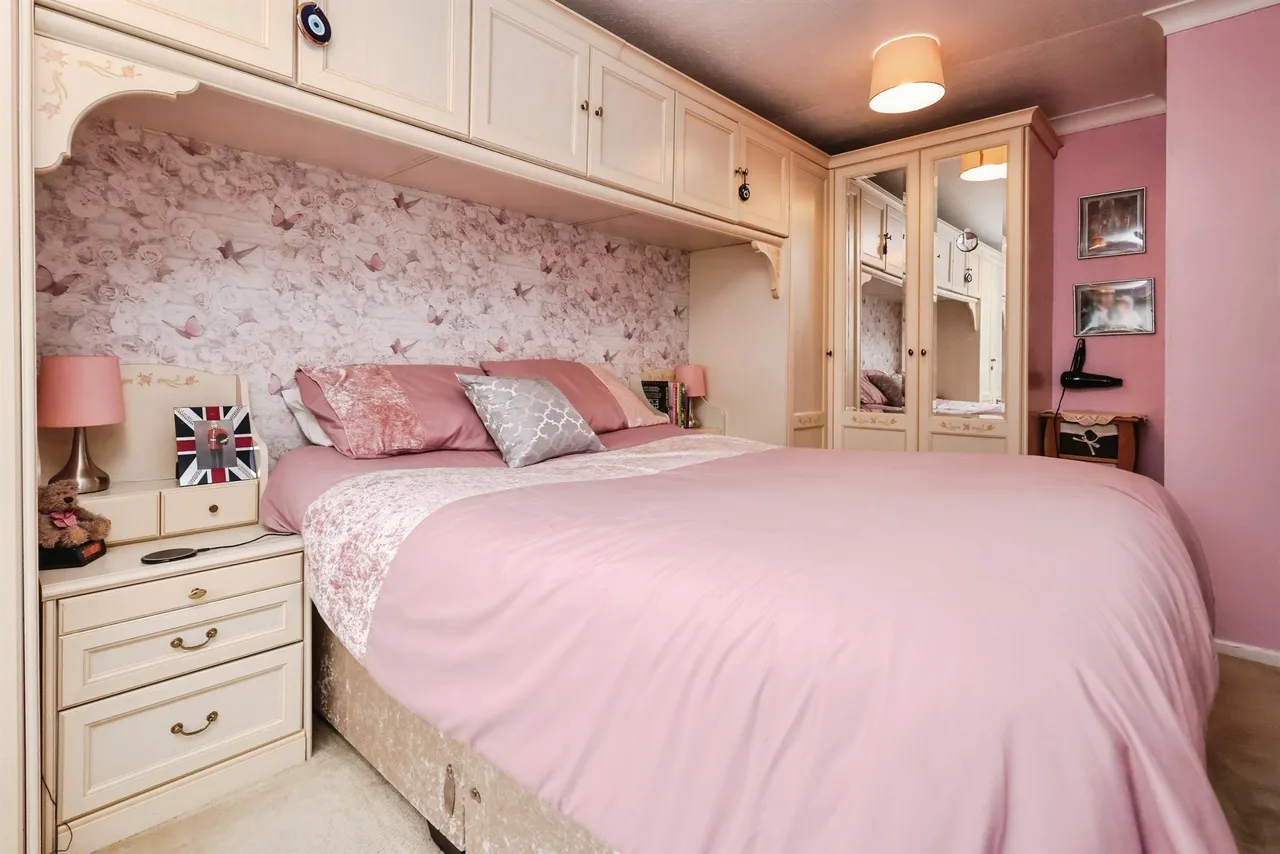 Ox Leasow, South Woodgate, B32, photo 9