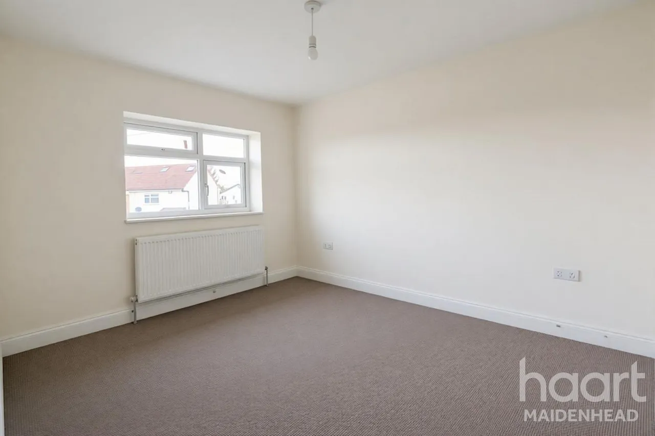 Mirador Crescent, Slough, SL2, photo 15