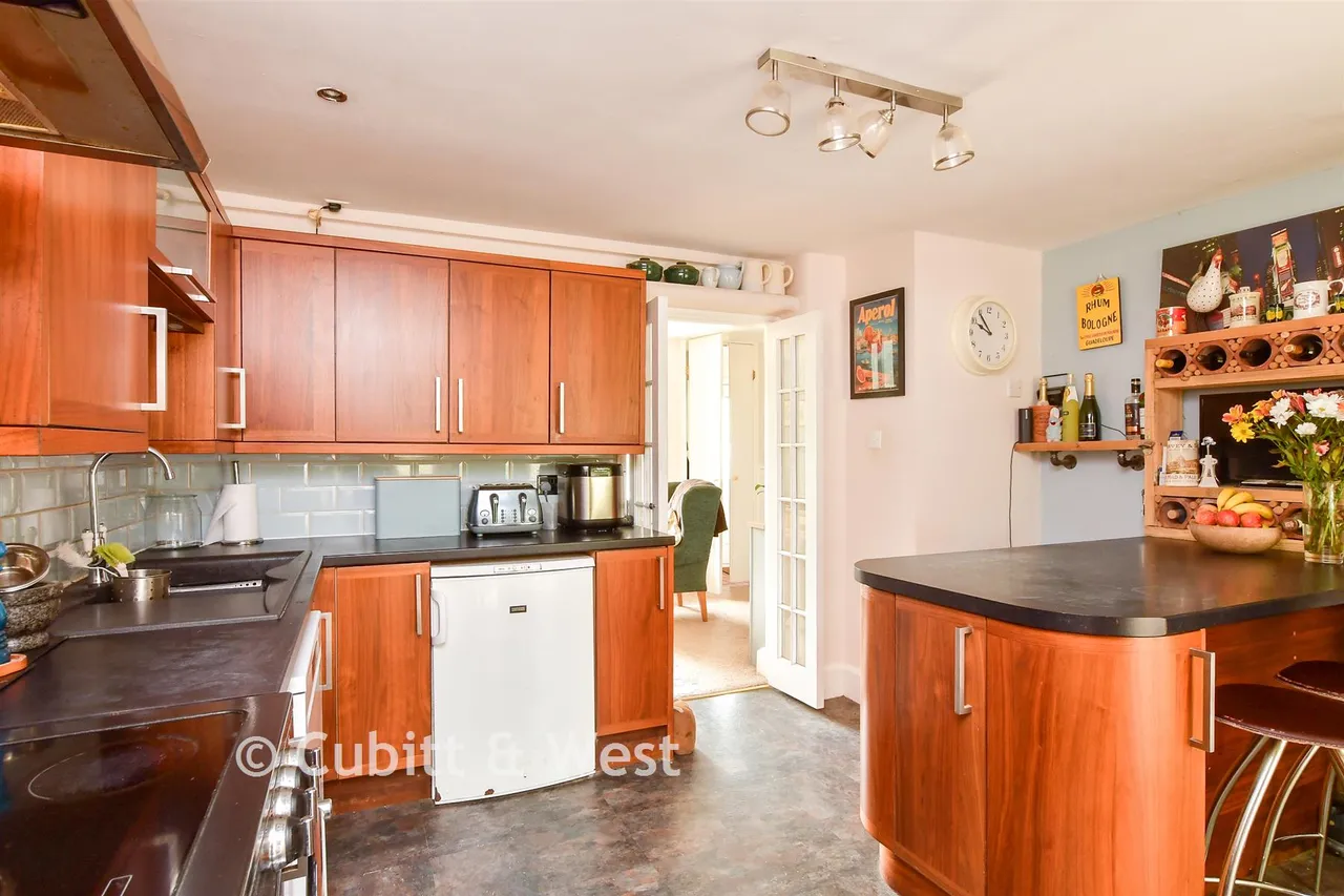 Martens Field, Rodmell, BN7, photo 4