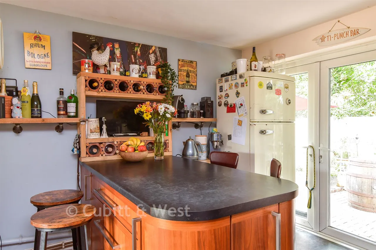 Martens Field, Rodmell, BN7, photo 5