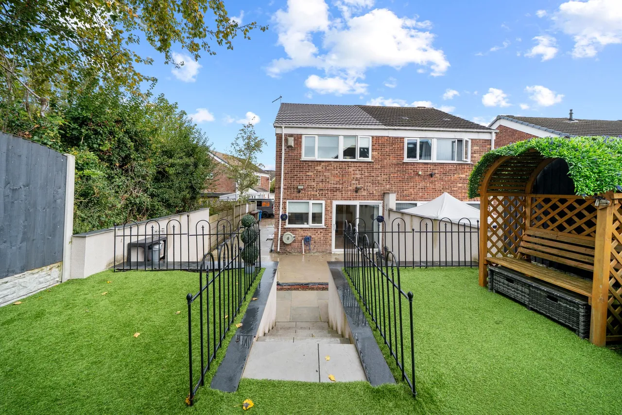 Thirlmere Avenue, Ashton-In-Makerfield, WN4, photo 28