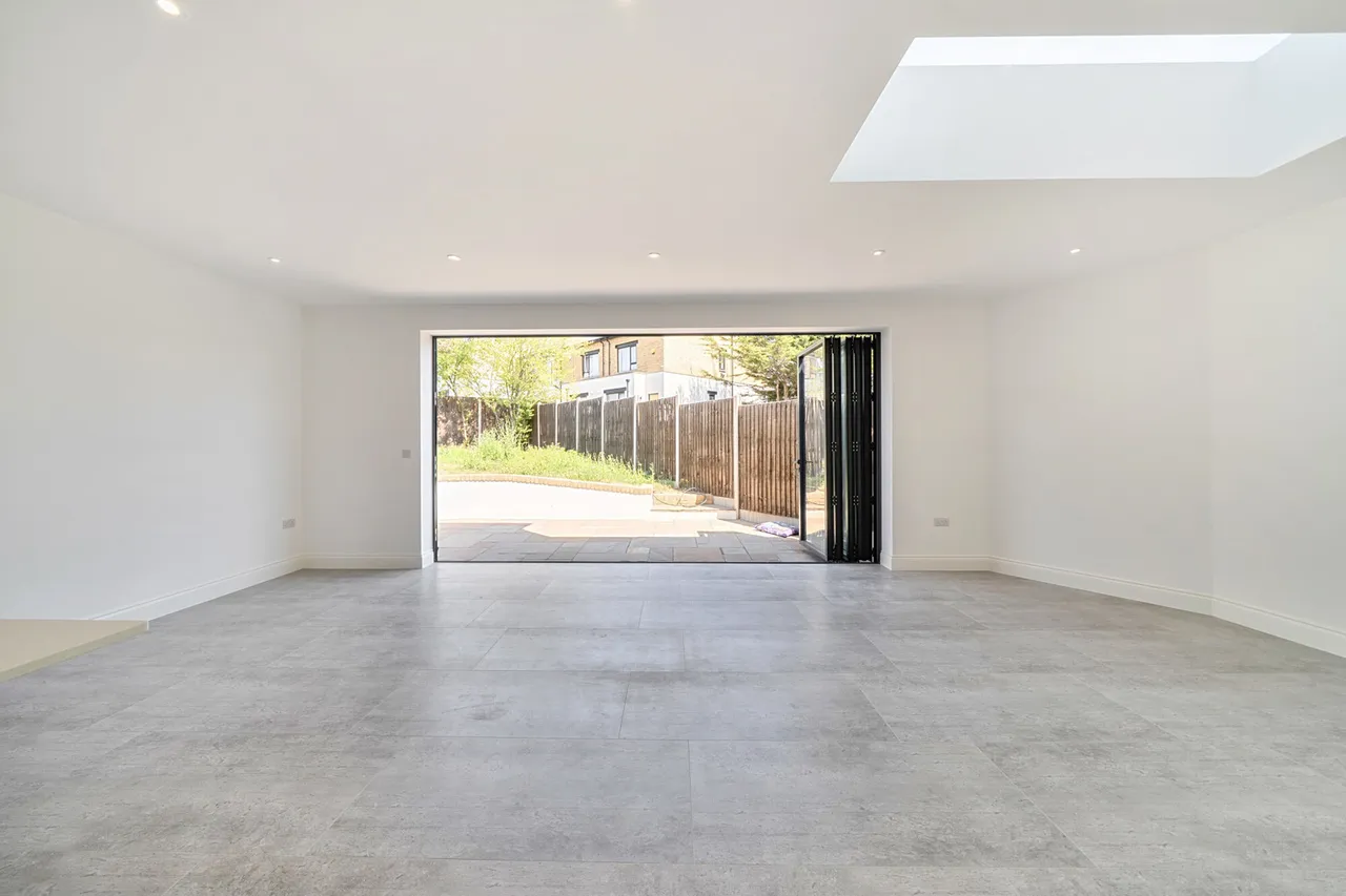 Gonville Crescent, Northolt, UB5, photo 17